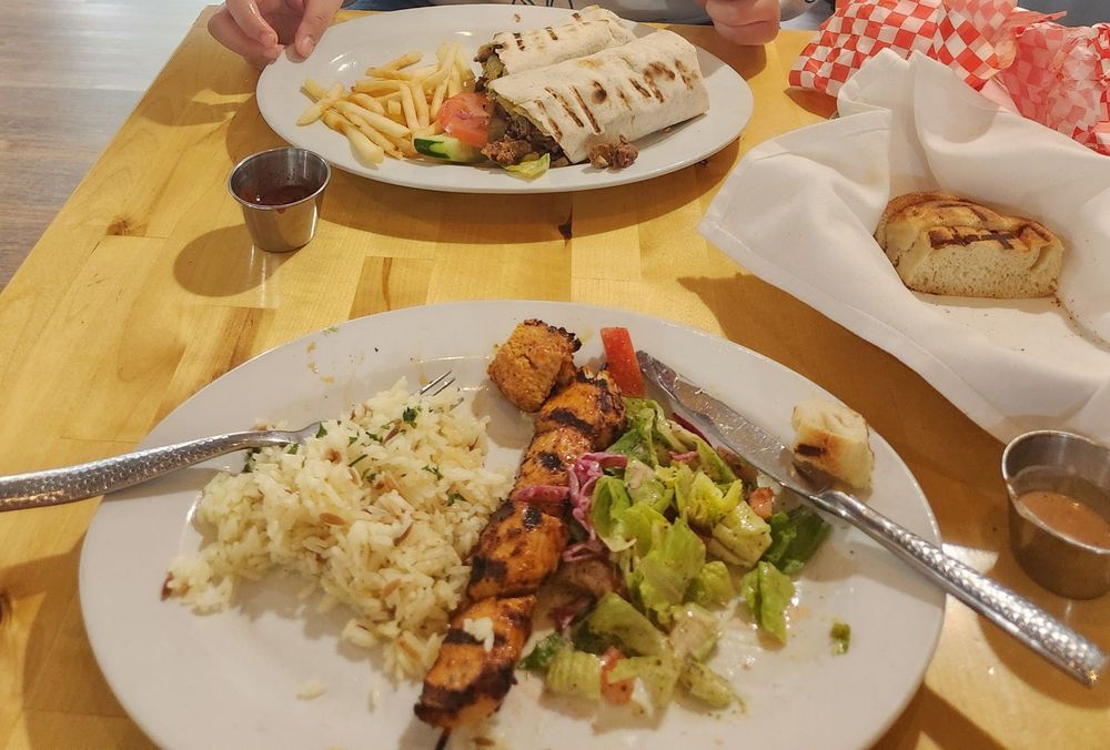 Broadway%20Kebab%20and%20Gyros
